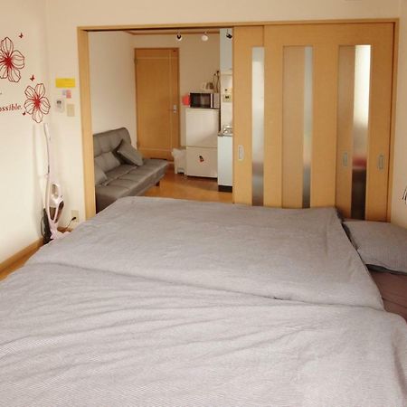 Mell-Theatr Karahori Apartment Осака Екстериор снимка